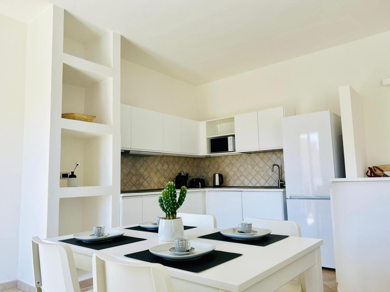 Sunshine Apartment - Appartamento Vicino Al Mare, Cagliari, Sardinia Luaran gambar